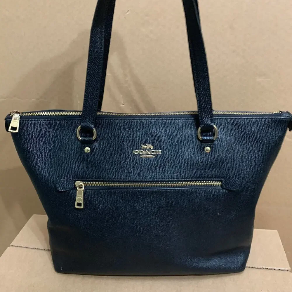 COACH Large Black Crossgrain Leather GALLERY Tote Shoulder Tote F79608